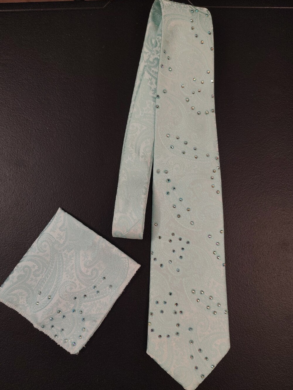 New! Seafoam Green Paisley Tie And Pocket Square With AquaAB Rhinestones